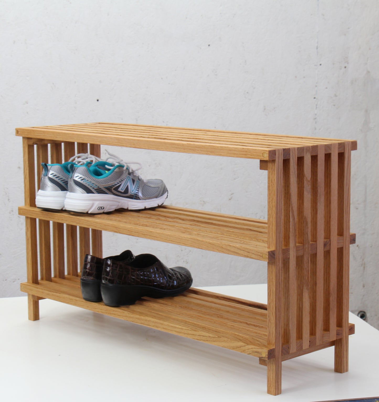 Contemporary Shoe Rack