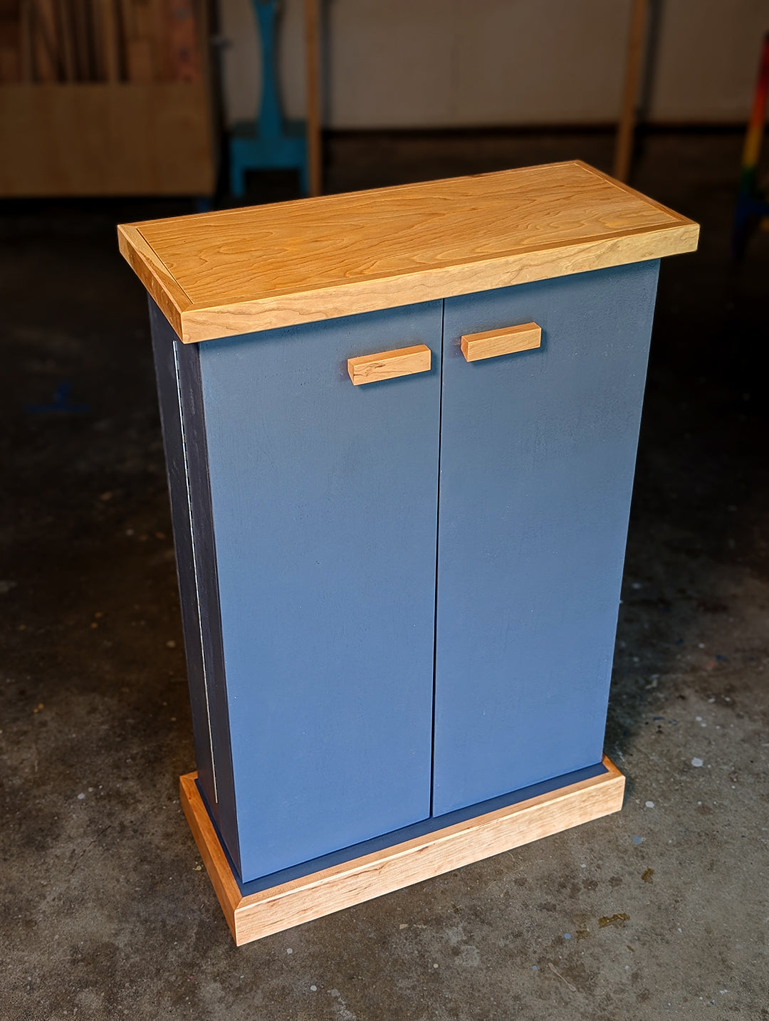 Space-Saving Kitchen Pantry