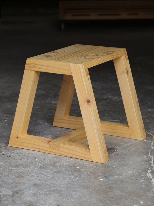 Utility Stool made from a 2x4 board (U.S. and Metric)