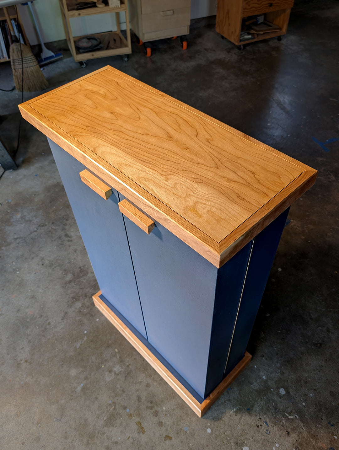 Space-Saving Kitchen Pantry